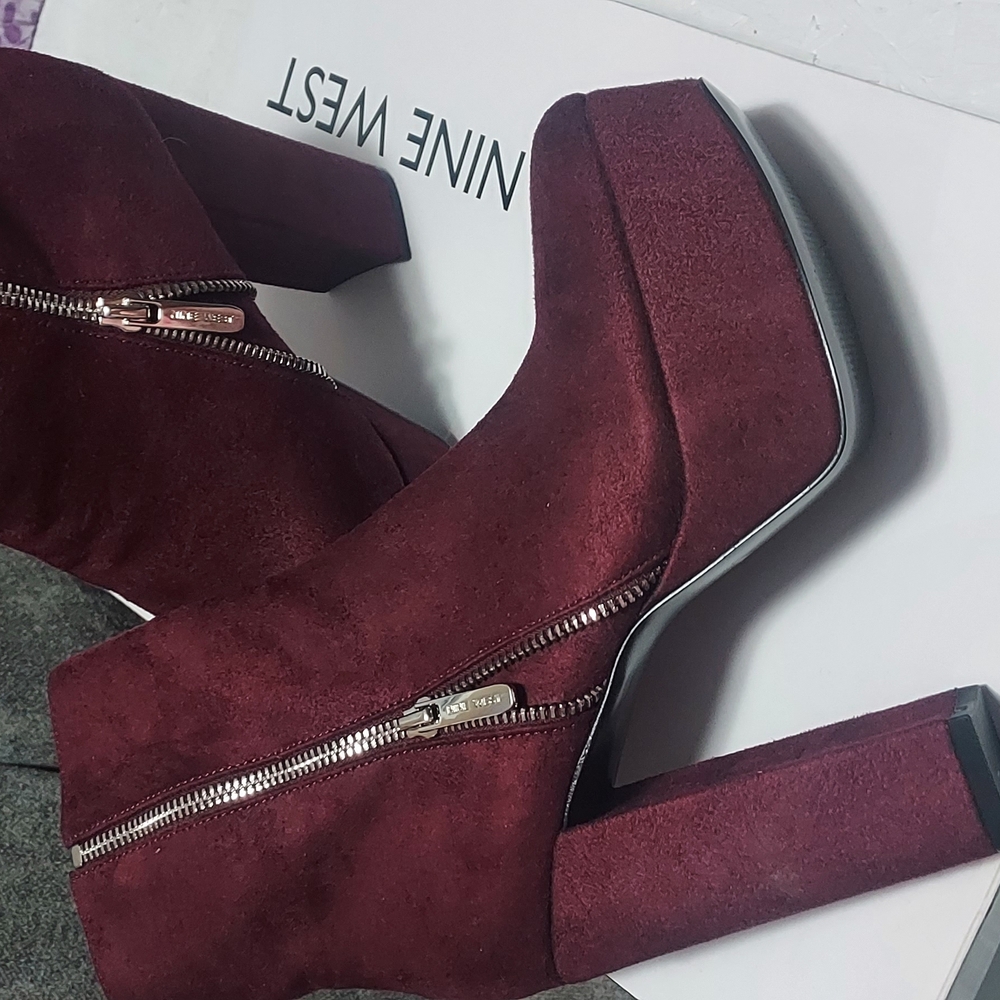 Nine West Women's Burgundy Platform Boots